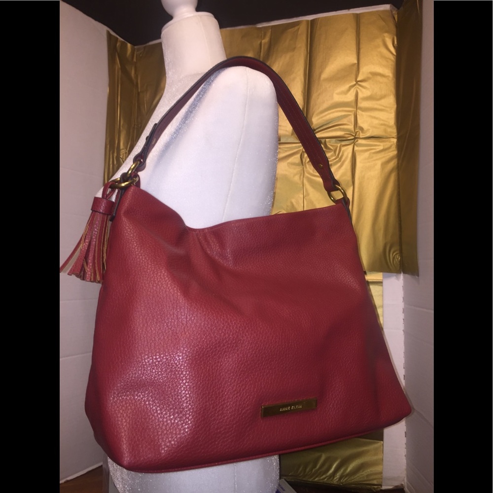 Anne Klein’s Red Simulated Leather Zippered Tote - Picture 8 of 10